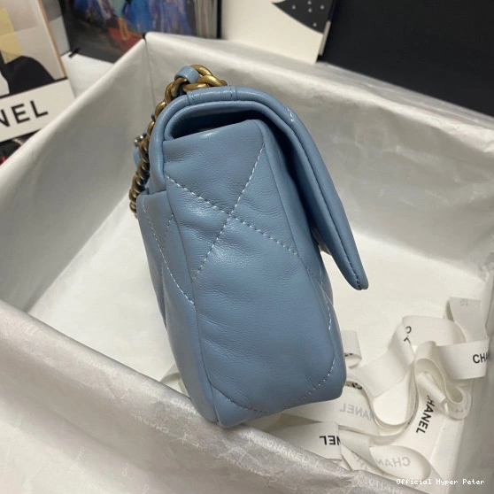 Hyper Peter CHANEL BAG FLAP 19 0709